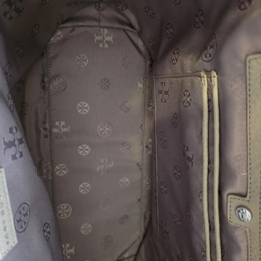 Tory Burch Mercer Tote - Picture 6 of 9